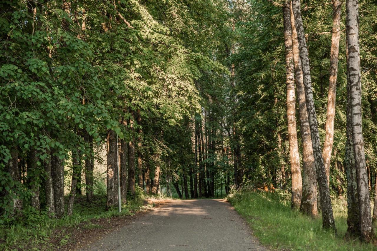 & Camper Place Camping Pasvalys