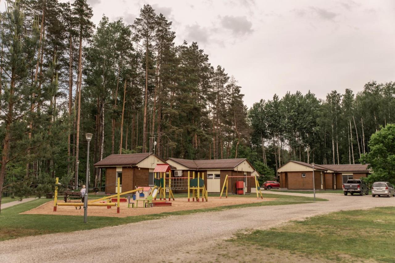 & Camper Place *